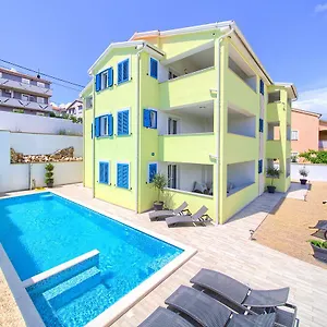 Mali Nono Apartment
