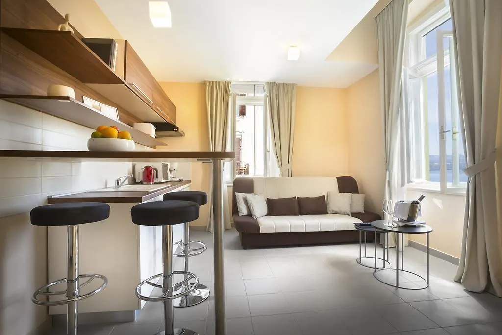 Apartments Atlanta - Liburnia Lovran