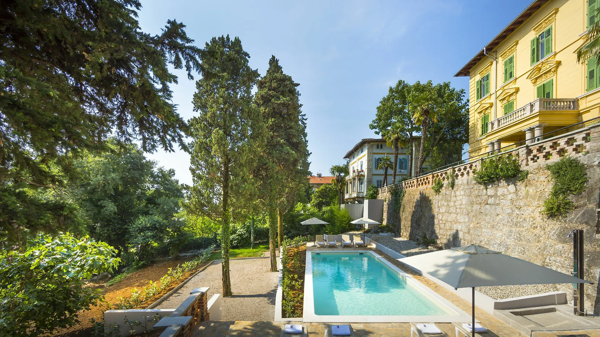 Apartments Atlanta - Liburnia Lovran Croatia